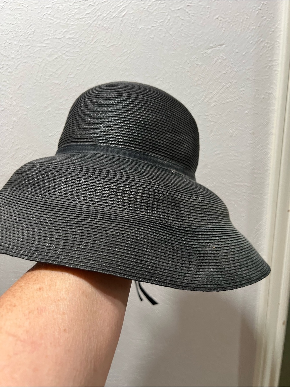 Eric Javits Black Packable Wide-Brim Sun Hat Squishee straw packable straw hat.